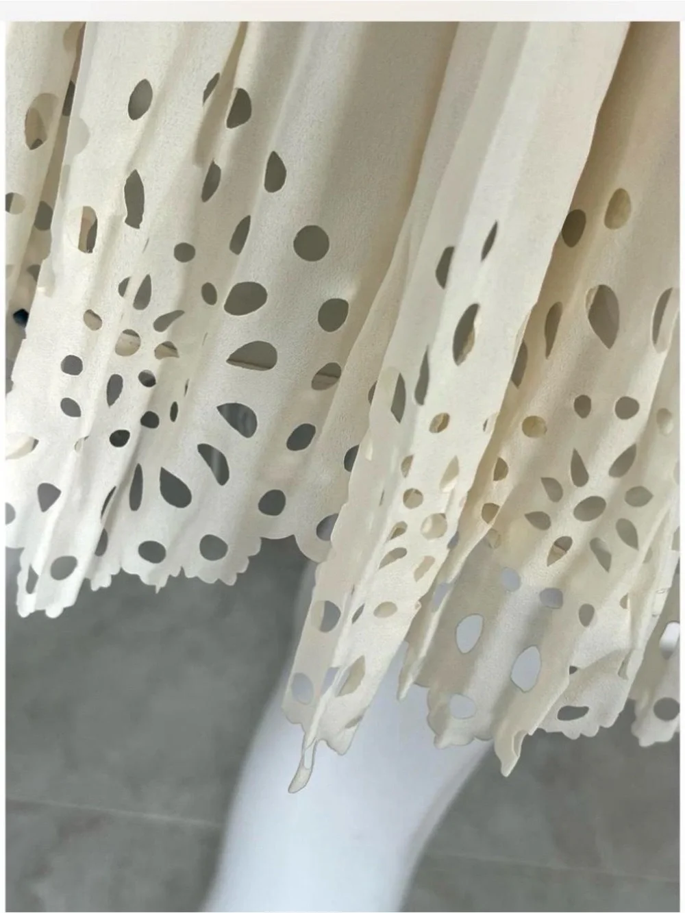 LENA  ribbed/pleated detailing mini dress size S L - Picture 6 of 7